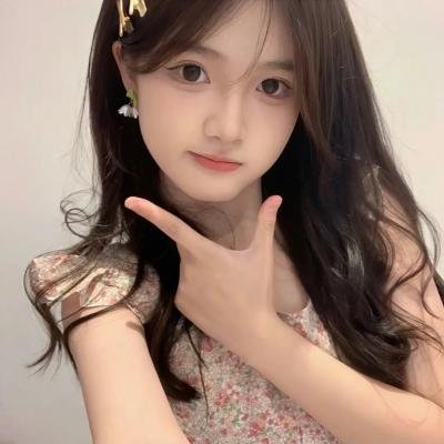 彩凤云裳